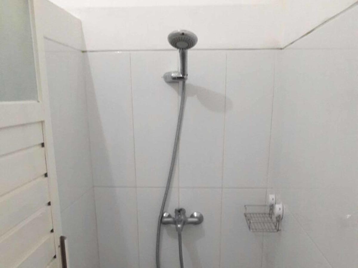 Huize Jon Hostel マラン エクステリア 写真