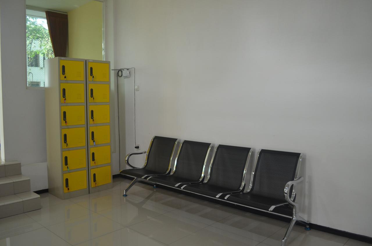 Huize Jon Hostel マラン エクステリア 写真